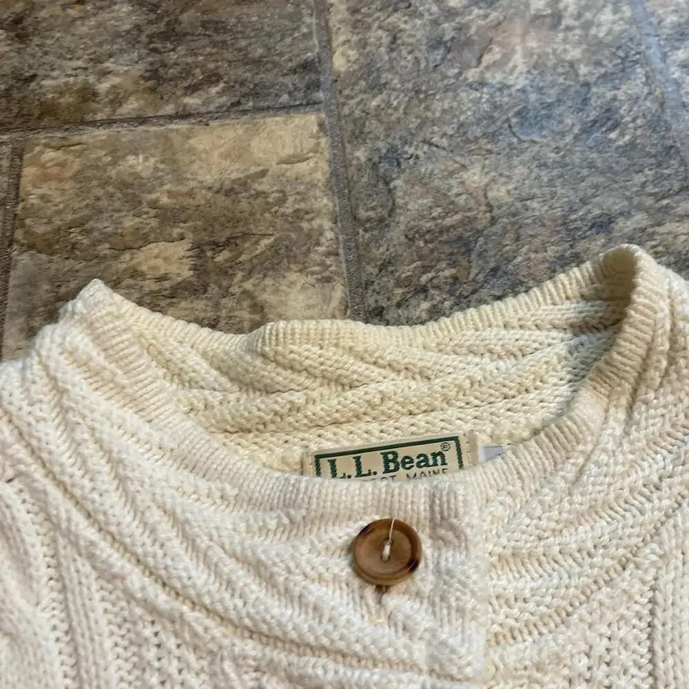 Vintage L.L. Bean Cream Cable Knit Button Up Cardigan Sweater Size XL - Picture 4 of 7